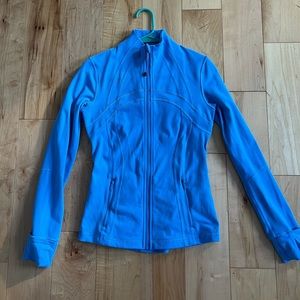 NWOT Lululemon Blue Nile Define Jacket (Size 6)